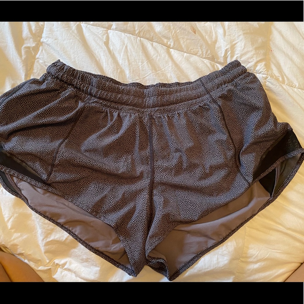 Lululemon Hotty Hot 2.5 sz 12